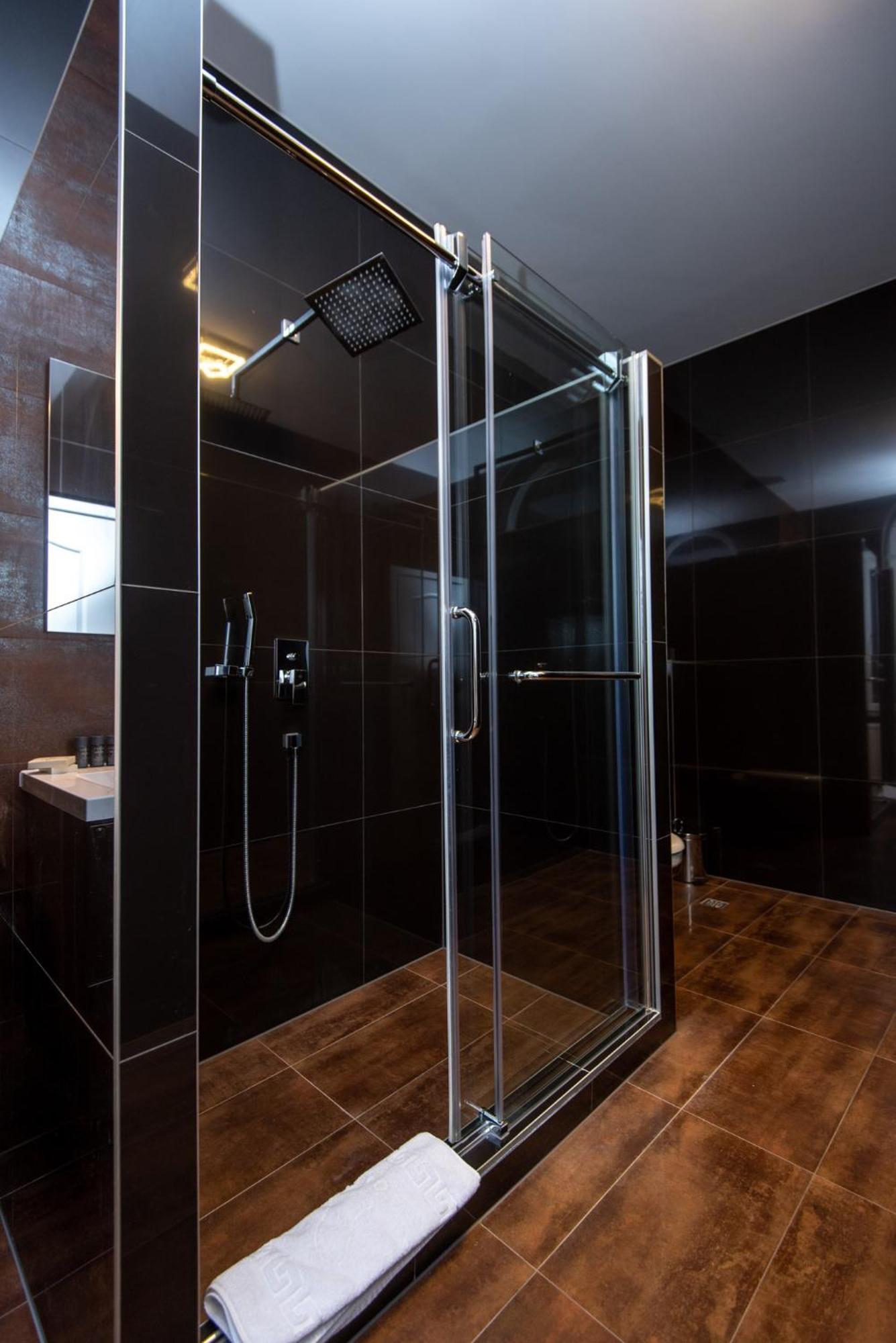 Main Street Suites Saraybosna Dış mekan fotoğraf